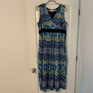 Avenue Empire Waist Maxi Dress Size 18 / 20 Plus Size